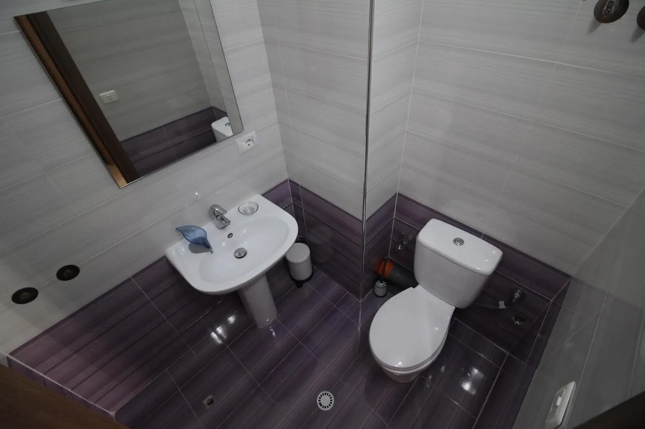 Cozy And Spacious Apartment With Sea View Sarande Albania